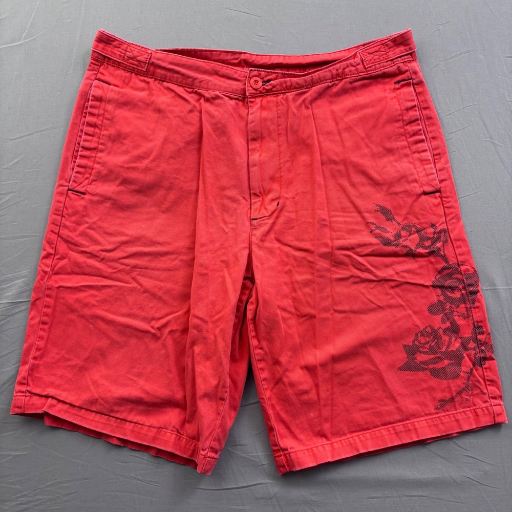 Le‎ Tigre Mens Red Floral Rose Graphic Chino Shorts Size 36 Zip Pockets Cotton
